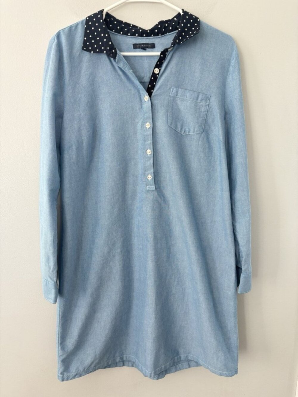 Tommy Hilfiger Womenโs Large Cotton Chambray Shirt Dress Polka Dot Collar